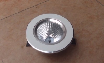 專(zhuān)業(yè)解析 新款2.5寸3W COB筒燈套件及其系列產(chǎn)品